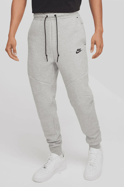 NA-M48 (Nike tech fleece trackpants grey/black)