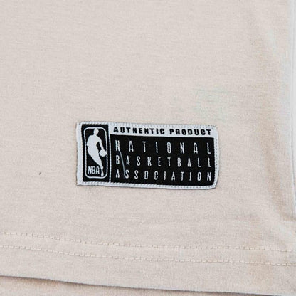 NBAA-J3 (Nba essentials newark short sleeve tee bulls light oat) 112392826