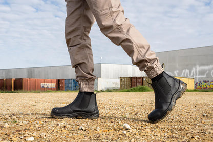 MU-D (Munka bull slip on work boot black) 32693100