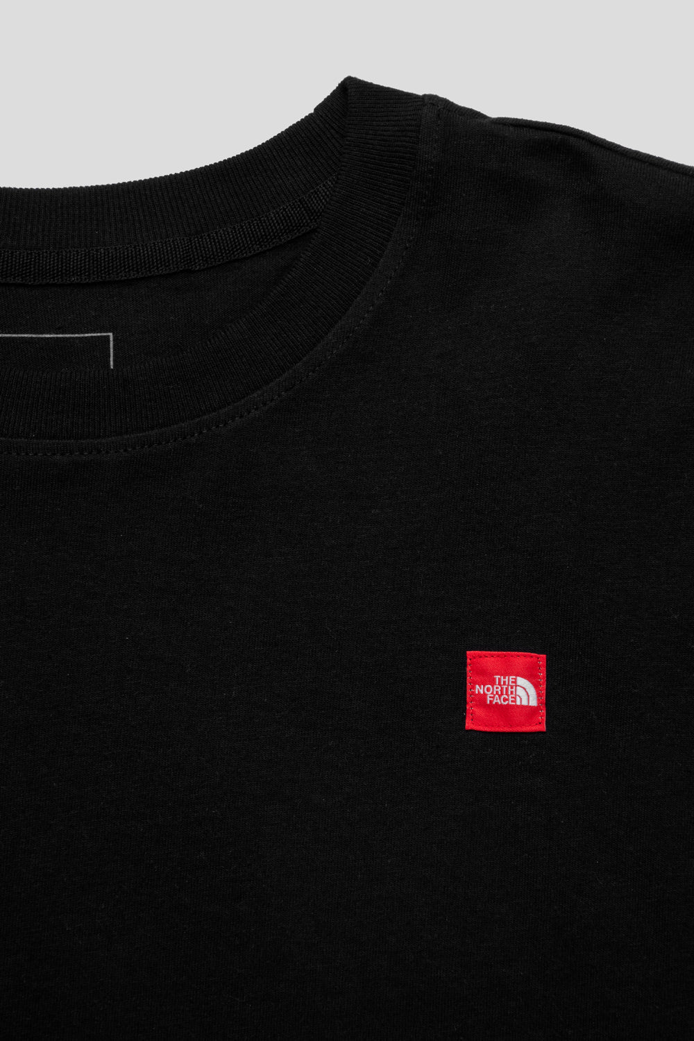 NFA-F7 (The north face short sleeve red box aconcagua heavy weight t-shirt black) 52594348