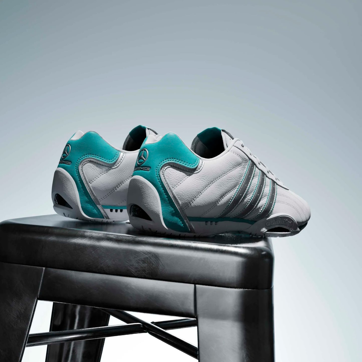 A-R72 (Adidas adiracer low mercedes amg petronas F1 team shoeswhite/matte silver/semi mint rush) 226910580