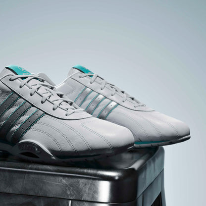 A-R72 (Adidas adiracer low mercedes amg petronas F1 team shoeswhite/matte silver/semi mint rush) 226910580