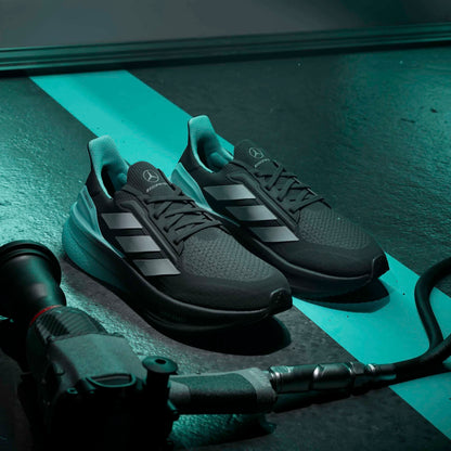 A-P72 (Adidas ultraboost 5 x mercedes amg petronas F1 team shoes black/metallic silver/semi mint rush) 226915867