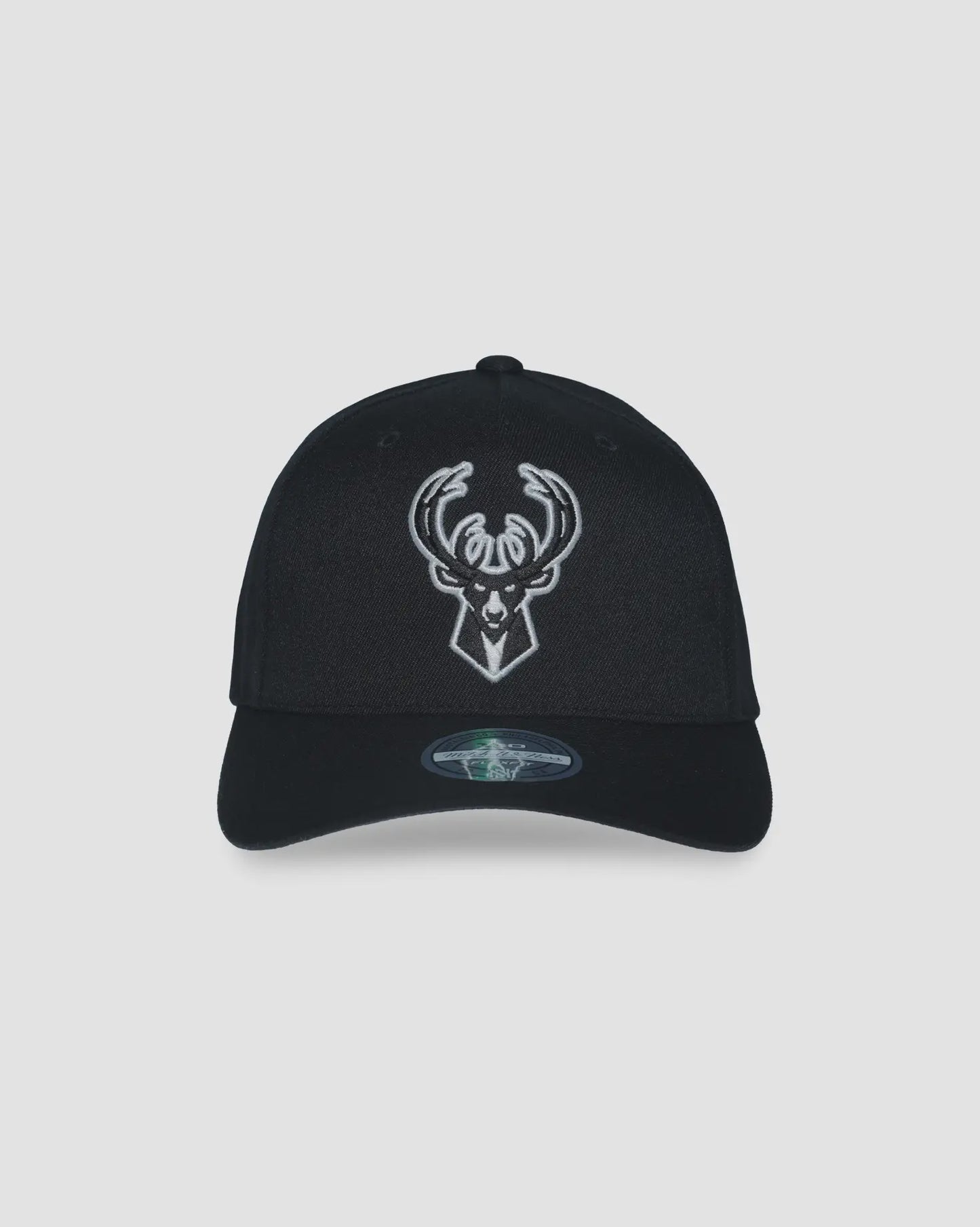 MNA-M46 (Mitchell & ness black & white milwaukee bucks flex fit snapback black osfm) 92592391