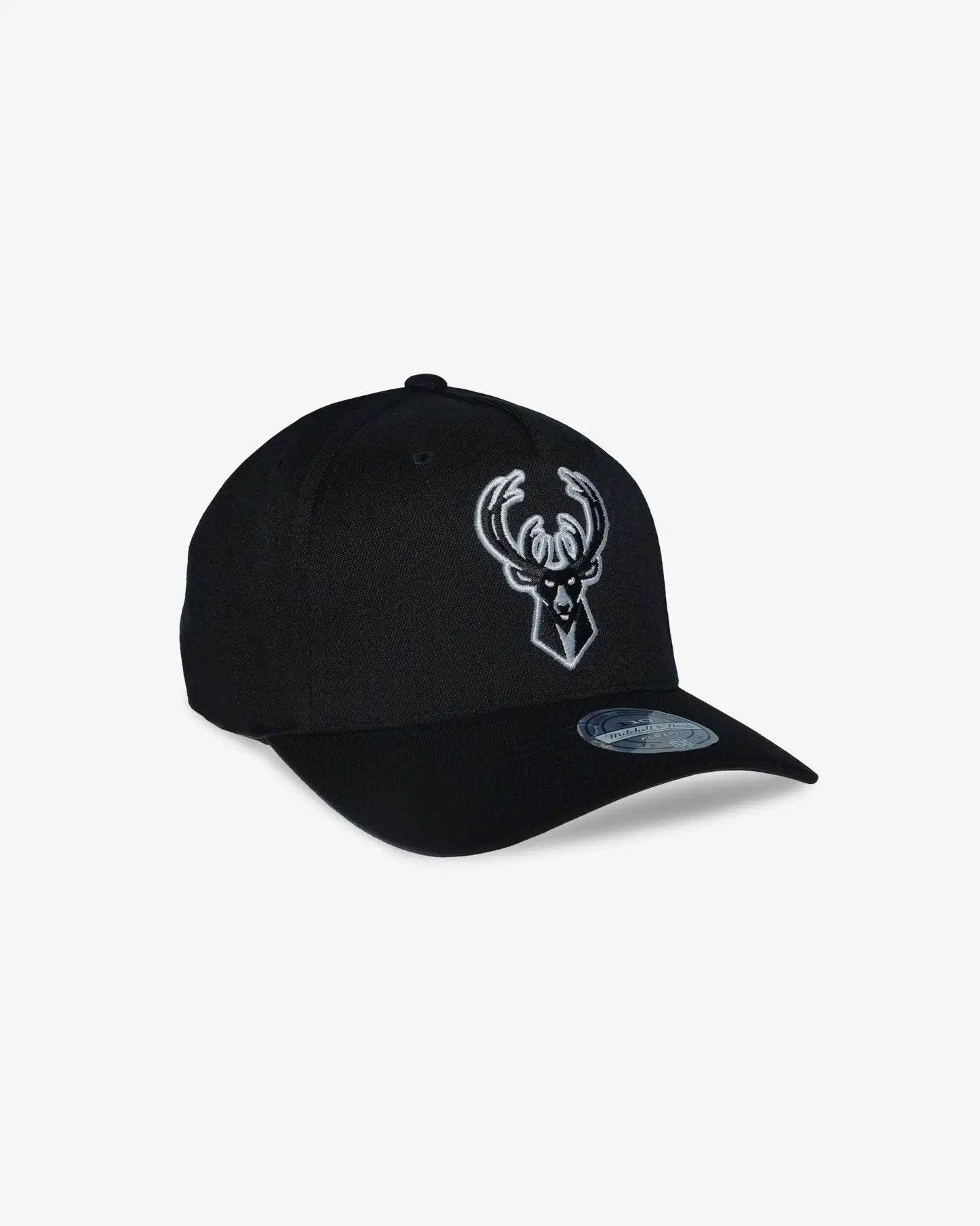 MNA-M46 (Mitchell & ness black & white milwaukee bucks flex fit snapback black osfm) 92592391
