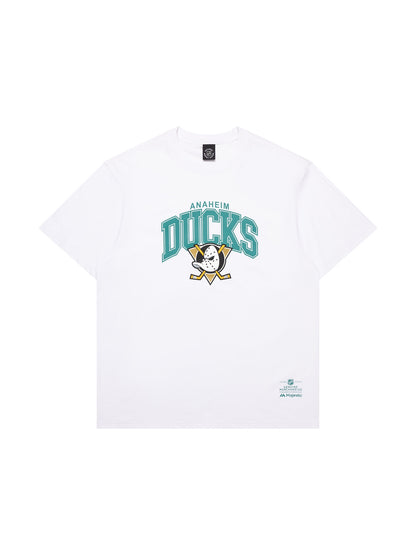 MJA-Q13 (Majestic logo arch tee dks white) 72492608