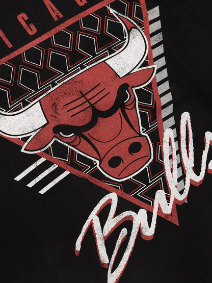 MNA-P29 (Mitchell and ness tri logo crew bulls faded black) 72396087