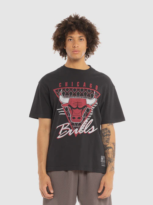 MNA-S33 (Mitchell and ness tri logo tee bulls faded black) 112393477