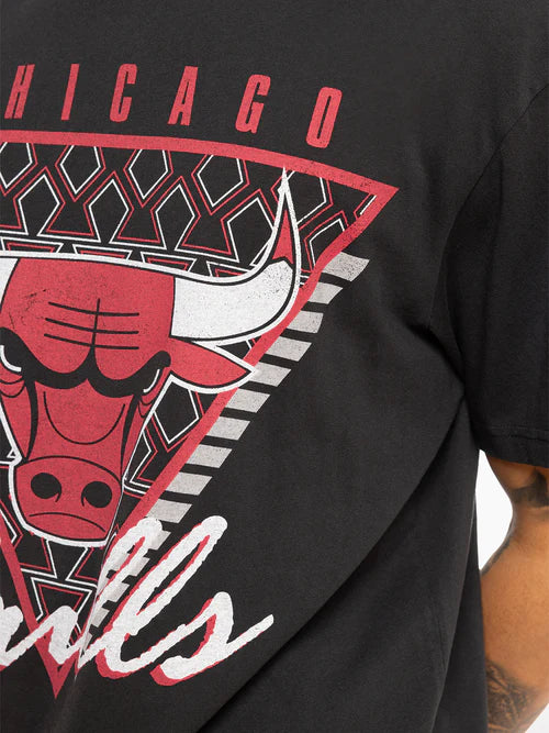 MNA-S33 (Mitchell and ness tri logo tee bulls faded black) 112393477