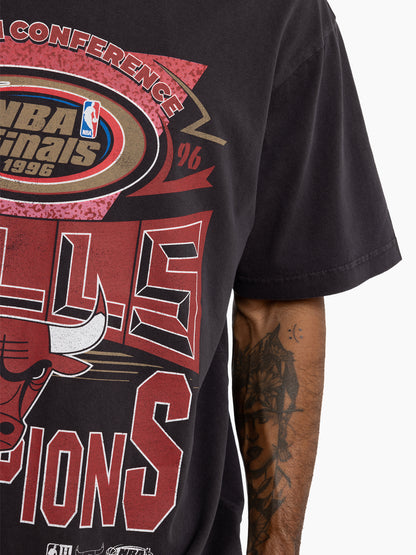 MNA-N37 (Mitchell and ness chisel championship tee bulls overdye black) 724939163