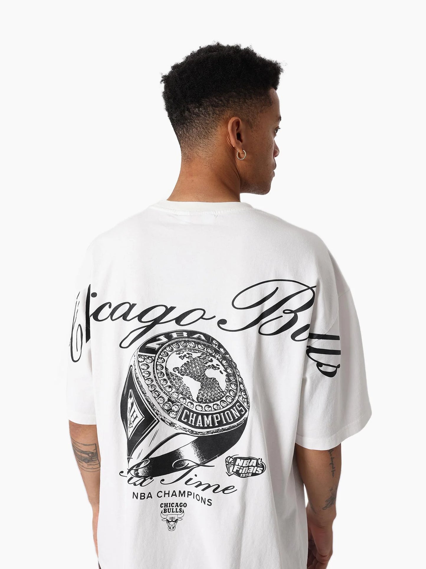 MNA-T48 (Mitchell & ness chicago bulls the champions ring t-shirt vintage white) 112593478