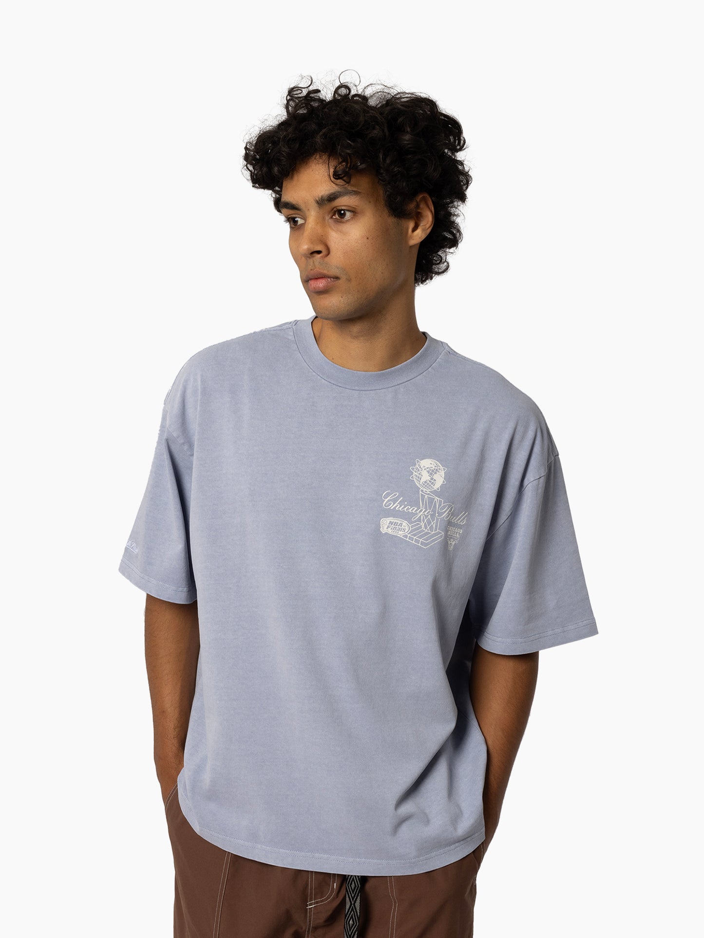 MNA-D45 (Mitchell & ness worldwide tee bulls cyan blue) 72593478