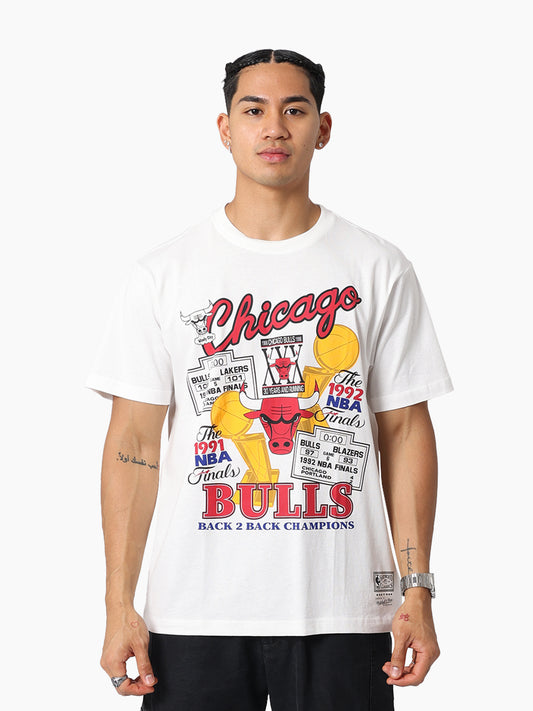 MNA-U49 (Mitchell & ness chasing dreams tee bulls vintage white) 122592591
