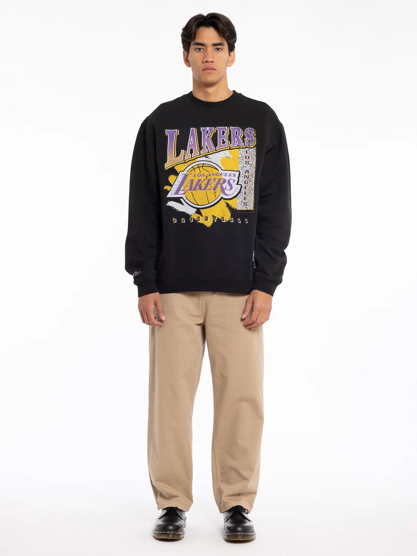 MNA-P26 (Mitchell and ness paintbrush crew lakers faded black) 42396087