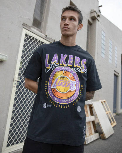 MNA-A37 (Mitchell and ness conference tb tee lakers faded black) 72493043