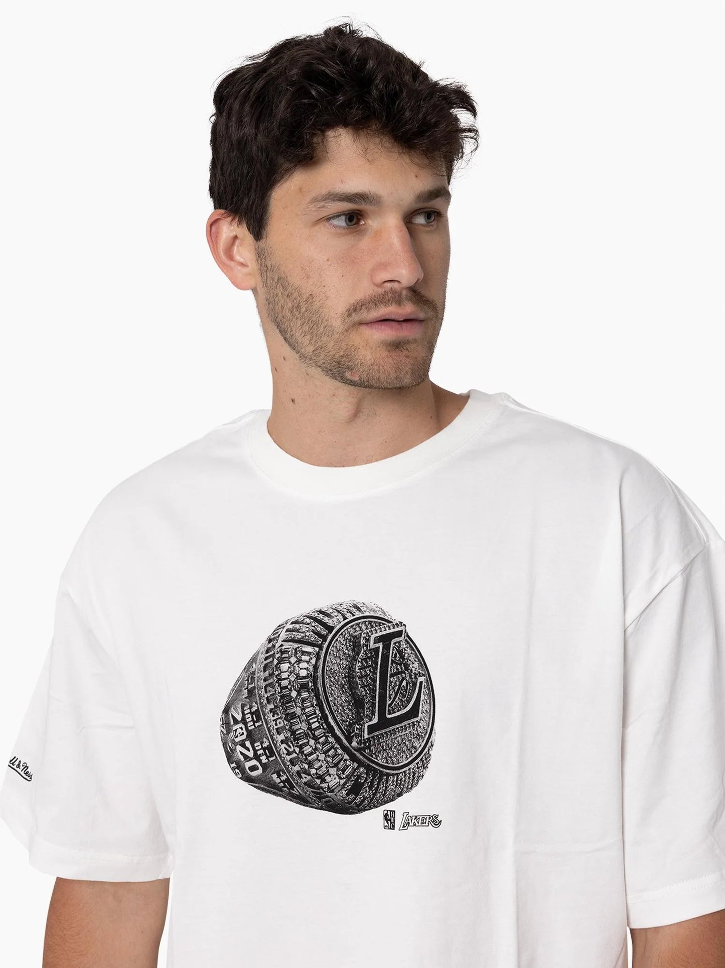 MNA-U48 (Mitchell & ness 17 times champions t-shirt lakers vintage white) 112593478