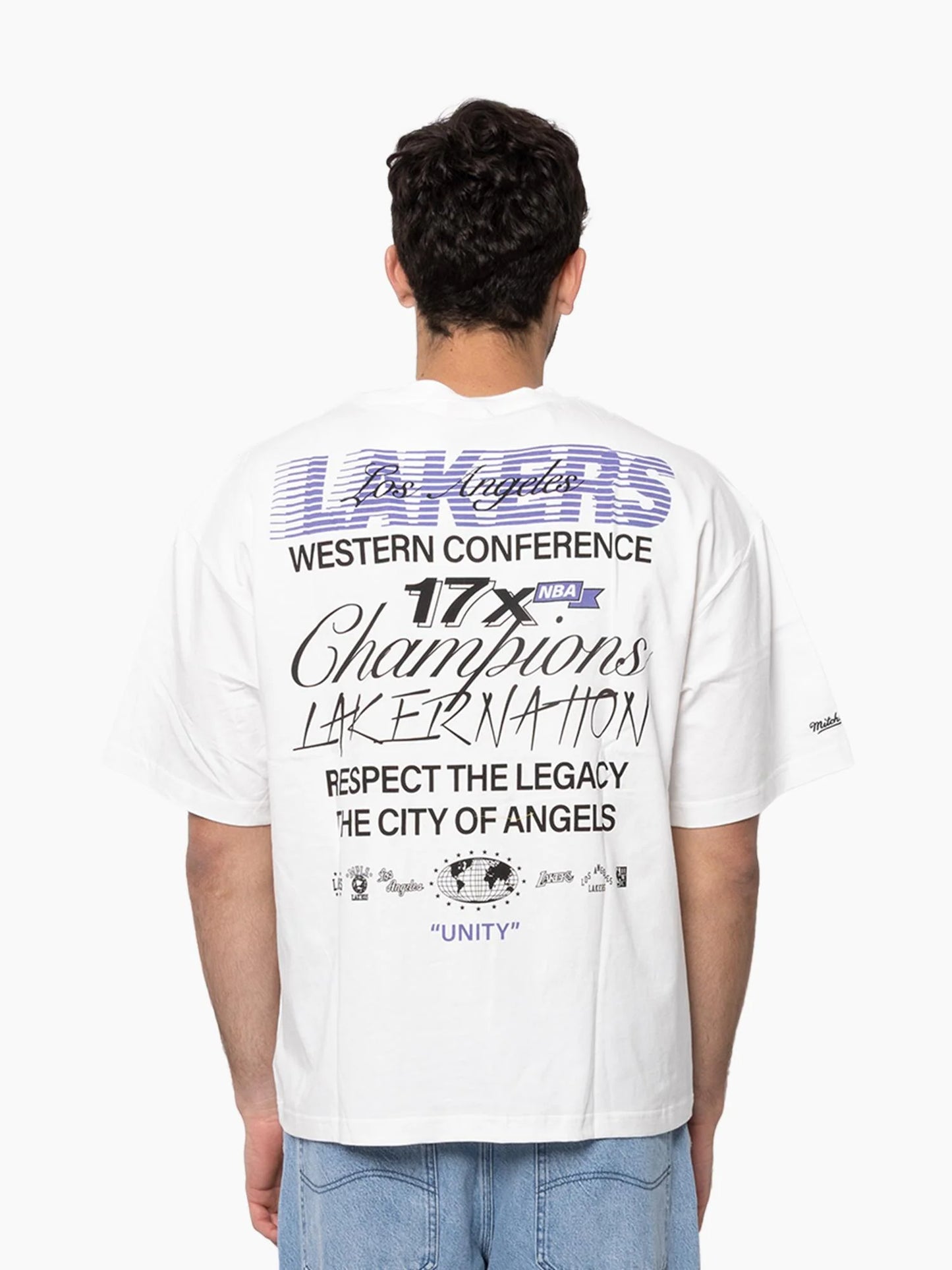 MNA-U48 (Mitchell & ness 17 times champions t-shirt lakers vintage white) 112593478