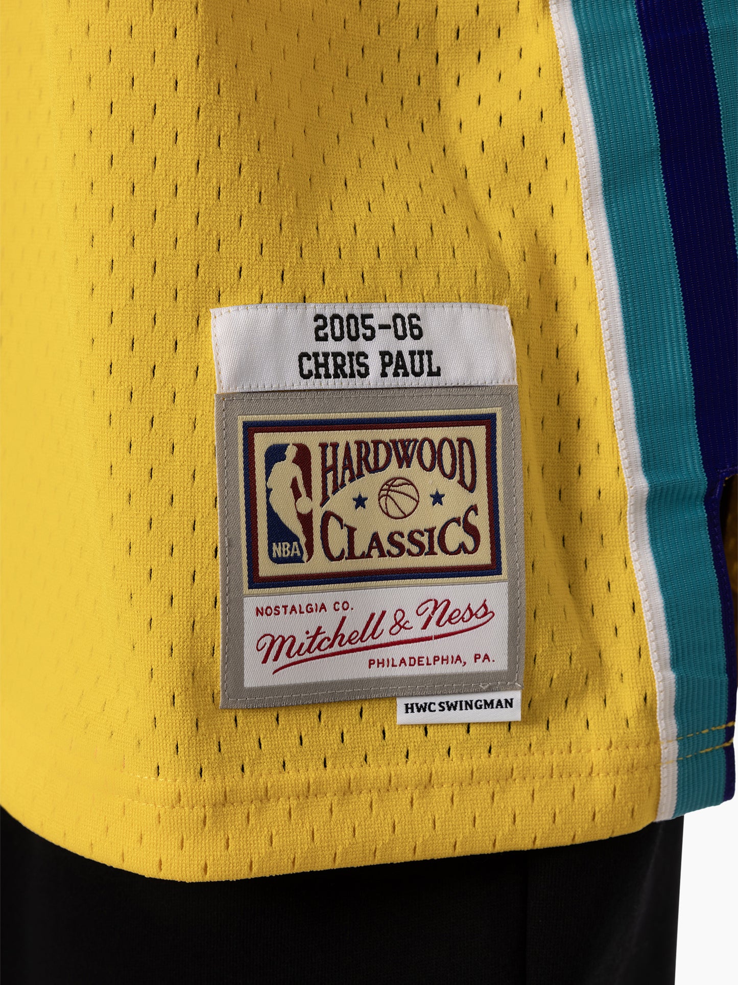 MNA-A45 (Mitchell & ness swingman jersey 2005 hornets chris paul athletic gold) 72598260