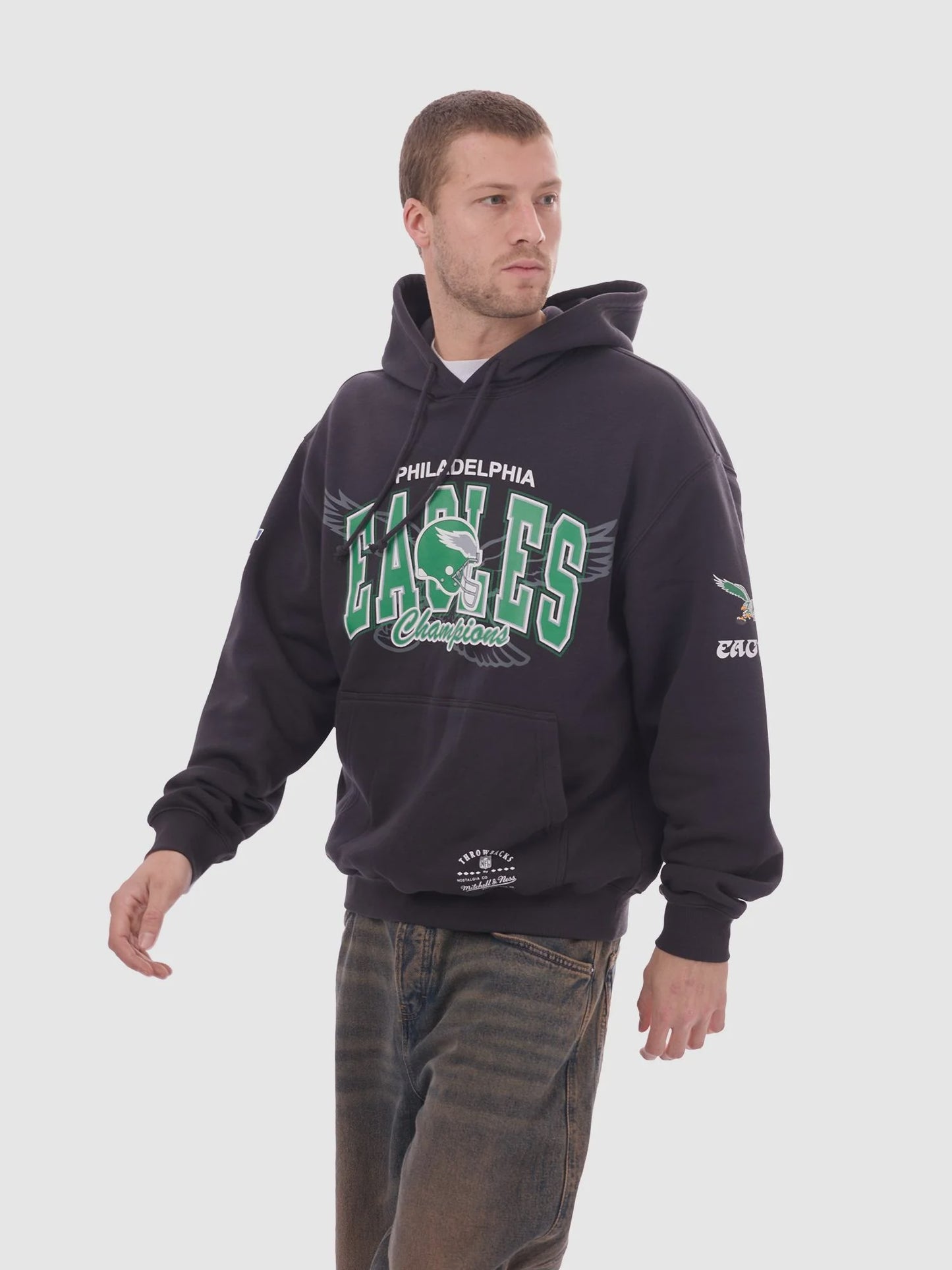 MNA-A52 (Mitchell & ness philadelphia eagles nfl arch helmet hoodie washed black) 72697826