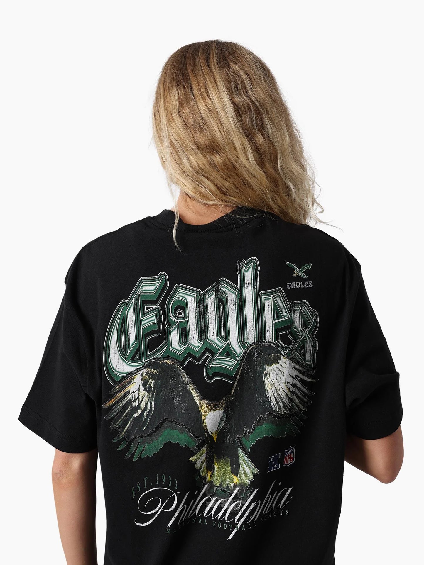 MNA-W46 (Mitchell and ness gothic team tee eagles faded black) 92592391