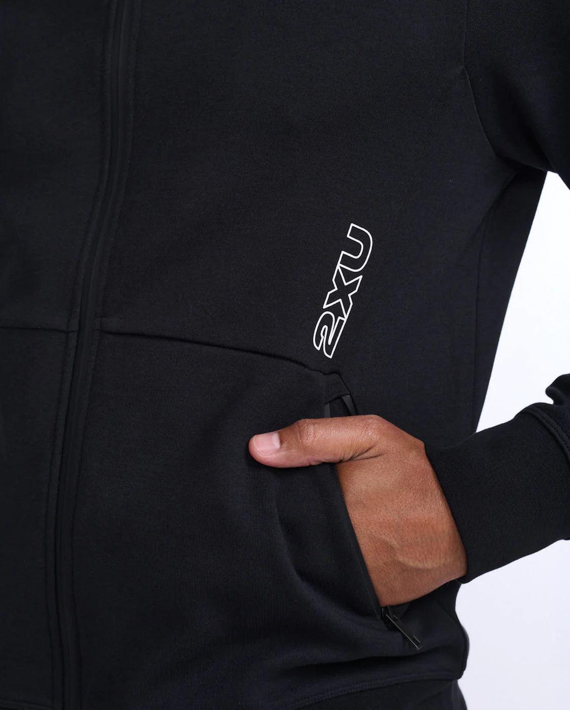 2XUA-A (2XU commute full zip hoodie black/white) 122397000