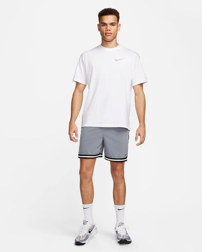 NA-R46 (Nike mens max 90 basketball t-shirt white/metallic silver) 22592700