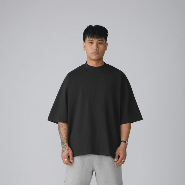SKA-L (Shaka wear streetwear 10M-005 essentials max heavyweight oversized short sleeve tee black)