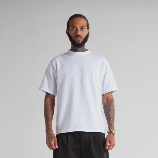 SKA-S (Shaka wear streetwear 10M-006 essentials max heavyweight cropped tee short sleeve tee white)