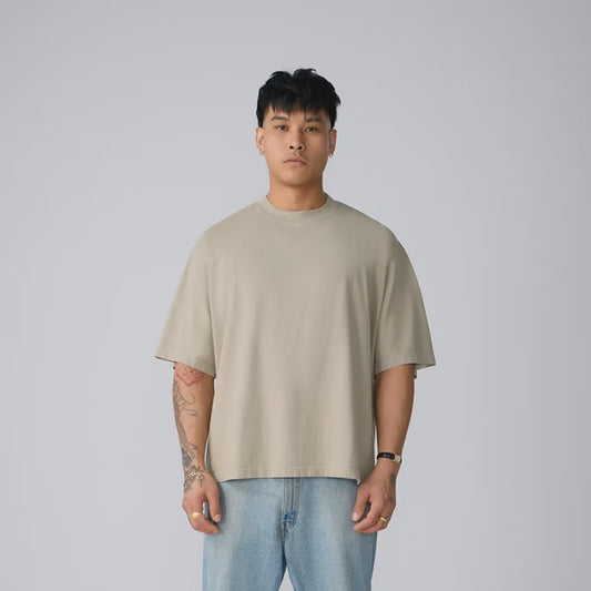 SKA-K (Shaka wear streetwear 10M-003 essentials max heavyweight drop shoulder short sleeve tee oatmeal)
