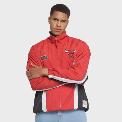 MNA-Q43 (Mitchell & ness nylon track jacket bulls red/black) 52597826