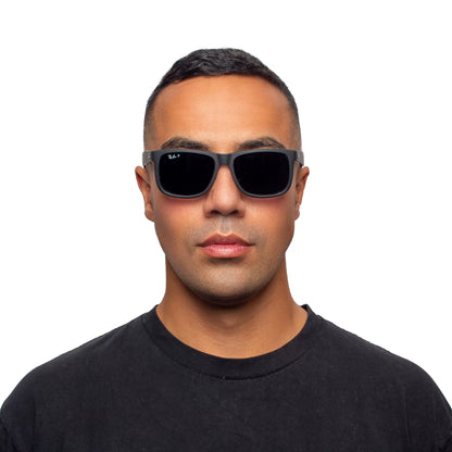 RB-K (Ray-ban justin rubber black frame/light grey gradient lenses) 925913160