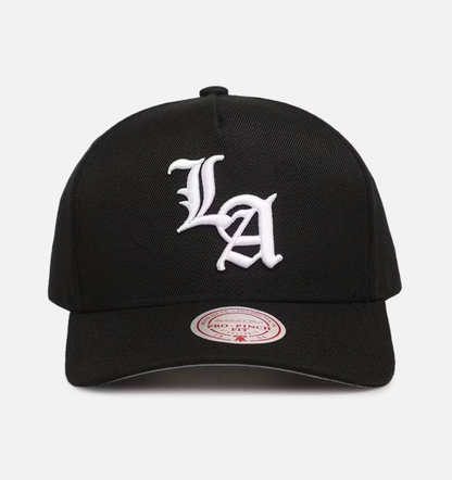MNA-O44 (Mitchell & ness gothic letter pro pinch snapback lakers black osfm) 72592608