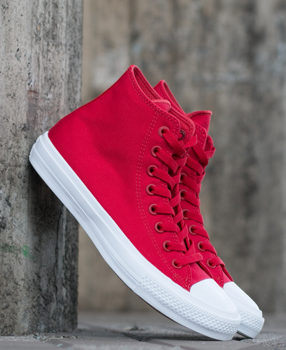 CT-P28 (CHUCK TAYLOR II HI RED SALSA RED/WHT) 101795250