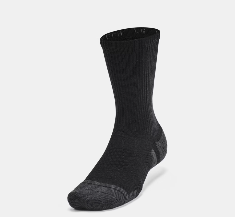 UAA-K13 (Under armour unisex performance tech 6 pack crew socks black/jet grey) 82492173