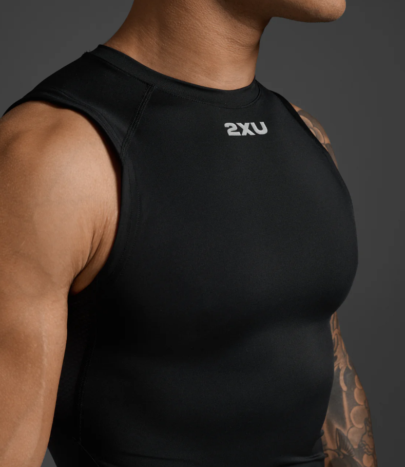 2XUA-P (2XU core compression sleeveless black/silver) 82494500