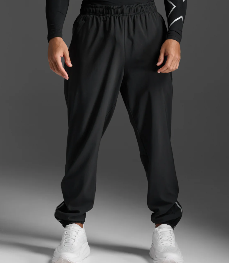 2XUA-K (2XU aero woven jogger black/silver reflective) 82495500