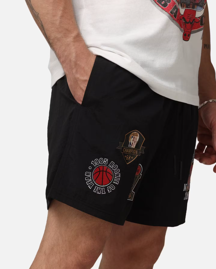 MNA-I39 (Mitchell & ness champs bulls nylon shorts black) 112493478