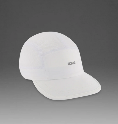 2XUA-B1 (2XU light speed cap white/silver reflective) 22592250