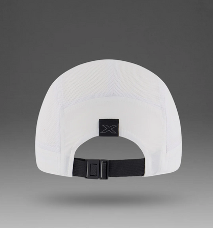 2XUA-B1 (2XU light speed cap white/silver reflective) 22592250