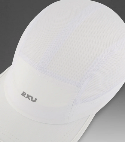 2XUA-B1 (2XU light speed cap white/silver reflective) 22592250