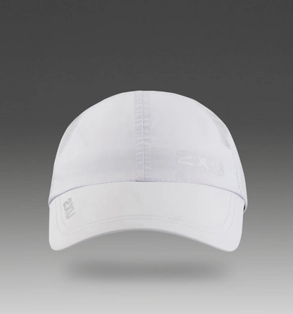 2XUA-D1 (2XU run cap white osfm) 102491750