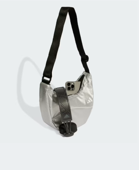 AE-F8 (Adidas glow shoulder bag metallic silver/white) 72592050