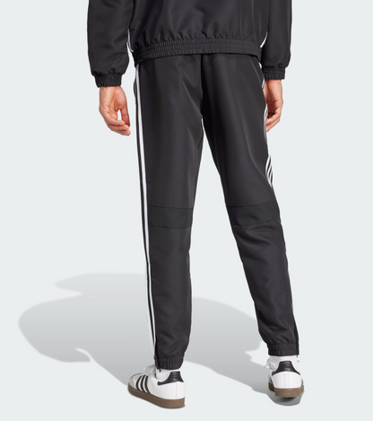 AA-C29 (Adidas tiro essential woven tracksuit pants black/white) 72595115