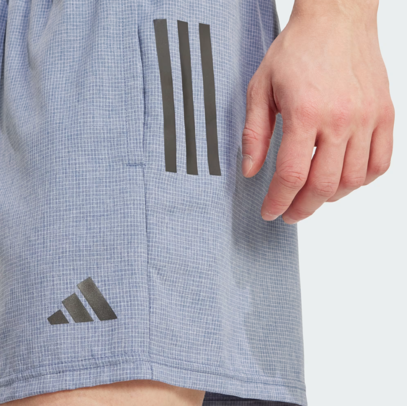 AA-K29 (Adidas own the run shorts preloved ink/white) 82592646