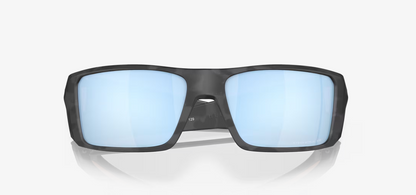 OK-D (Oakley heliostat matte black camo frame/prizm deep water polarized lenses) 925914104