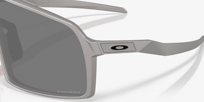 OK-L (Oakley sutro titanium frame/prizm black lenses) 925913144