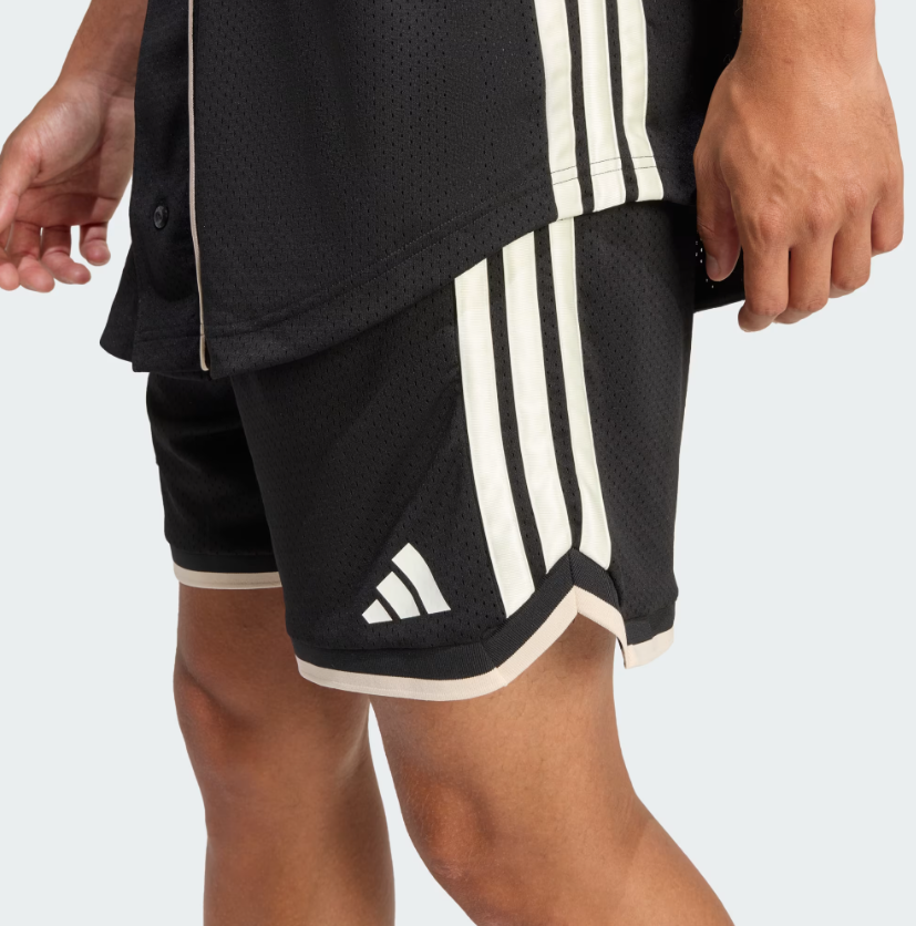 AA-W29 (Adidas stadium mesh shorts black/off white) 12694089
