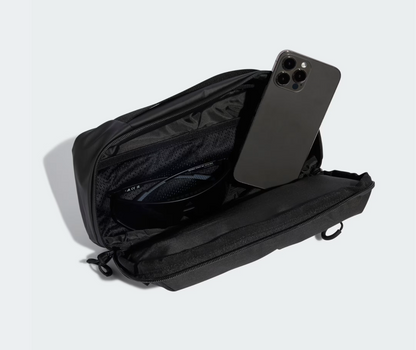 AE-C9 (Adidas mercedes amg petronas formula 1 engineers & marketing waistbag black) 22693370