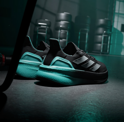 A-P72 (Adidas ultraboost 5 x mercedes amg petronas F1 team shoes black/metallic silver/semi mint rush) 226915867