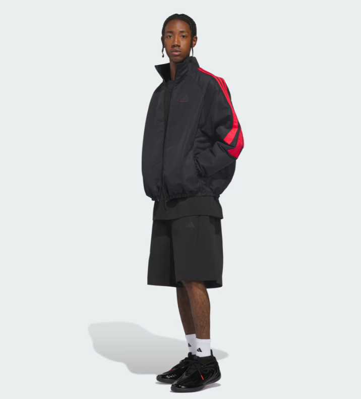 AA-I31 (Adidas basketball woven track jacket black/pure ruby) 326910580